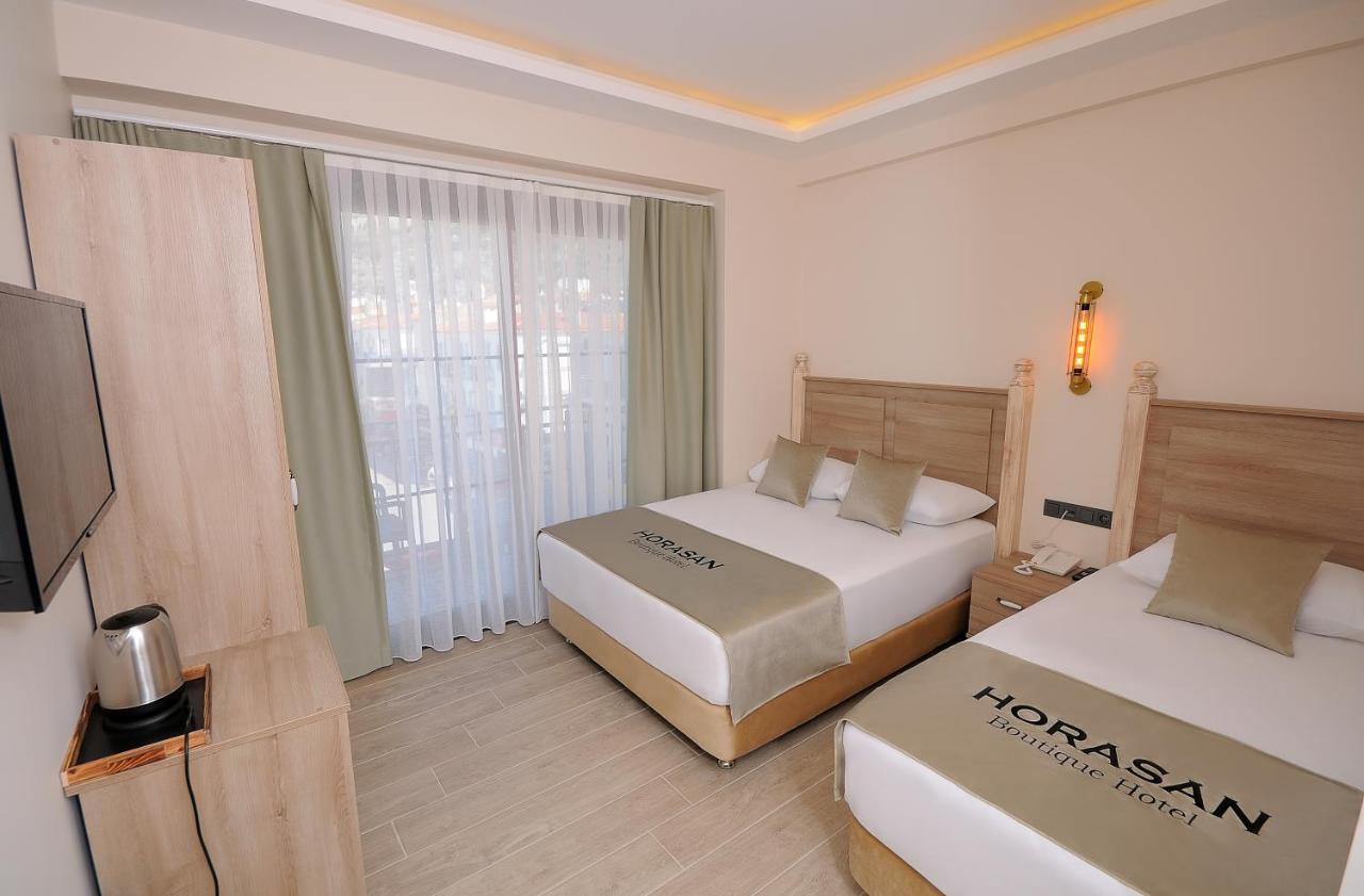 Horasan Hotel เซสเม ภายนอก รูปภาพ