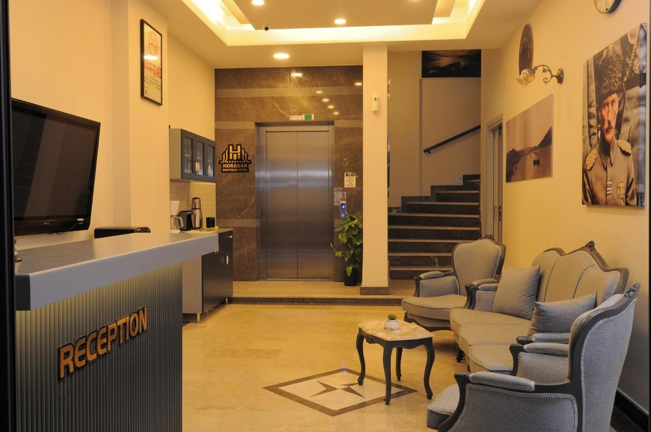 Horasan Hotel เซสเม ภายนอก รูปภาพ